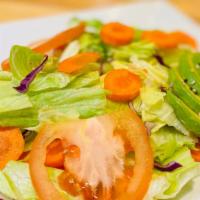 House Salad · Basic vegetable salad.