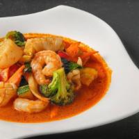 Basil · stir fried choice of meats, Thai basil, scallions, zucchini, broccoli, carrot with spicy kap...