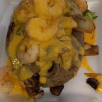 Seafood Spud · Bake Potato, Butter, SPG, Spicy Shrimp, Broccoli, Hot Cheese, Green Onions