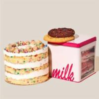 The Cake N' Cookies · Includes a 6