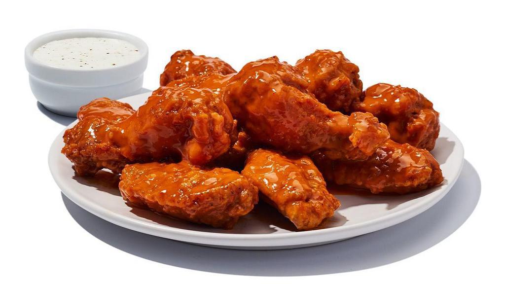 Hooters Original Style Wings · Breaded wings with your choice of sauce and dressing. 950-1360 cal | ranch or bleu cheese adds 200 cal (Calories listed are for a 10 pc)