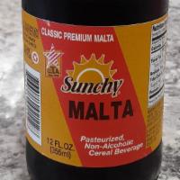 Malta Sunchy 12Oz · La Malta Sunchy es una bebida con 0¨de alcohol, elaborada  con agua filtrada, caramelo de ma...