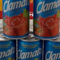 Jugo De Tomate Clamato · Esta es una bebida comercial hecha de concentrado de jugo de tomate reconstituido y azuca, q...