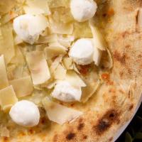 4 Cheeses · White sauce, mozzarella cheese, gorgonzola, fresh ciliegine and shaved parmesan.