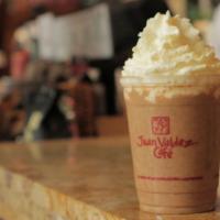 Brownie Nevado · Cold drink with dense texture, made with espresso, brownie, non dairy based and ice, and dec...