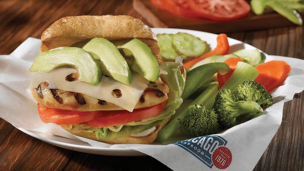*Gs* California Chicken Sandwich · Grilled chicken breast topped with Swiss cheese and avocado, served atop lettuce, tomato and a dab of signature house-made ranch.   Go bunless or add a Smart Flour Foods Gluten Free bun for no additional charge.  Served with deli-style pickles and choice of side.