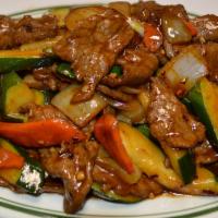 Hunan Beef · Hot & Spicy.
