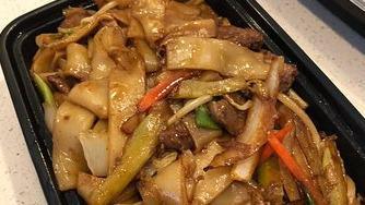 Beef Chop Suey (Res) · Served with white rice (vegetable dish don’t have any noodle).
