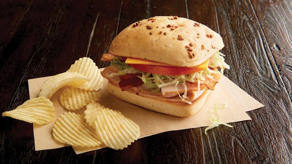 Roasted Turkey Breast Sandwich	Regular · Our roasted turkey breast is nitrite-free, 98% fat-free and sliced fresh daily. Your choice of bread, topped the way you like it. Also served with chips or baked chips (150/100 cal) and a pickle (5 cal). Click Customize to select your sandwich toppings.