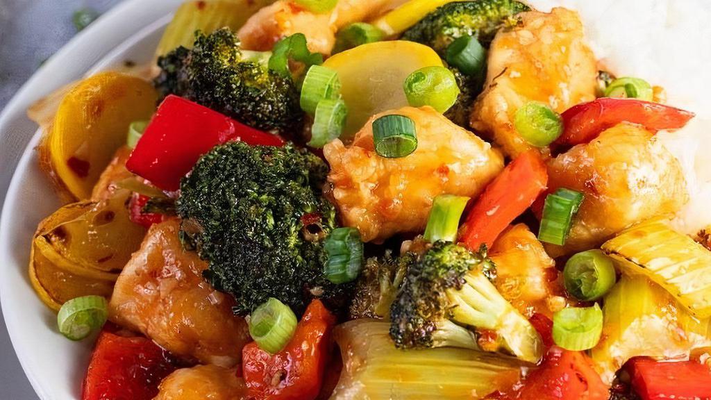 Hunan · Mixed vegetables with a chili sauce