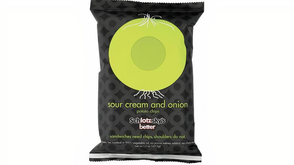 Schlotzsky'S Sour Cream & Onion Chips · 