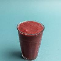 Berry Acai · Coconut water, strawberries, blueberries, acai berries, agave, flaxseed and chia seed.