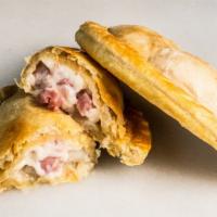 Empanada Ham & Cheese · Fresh baked