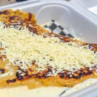 Cachapa With Chicken  & Llanero Cheese · Pollo & Queso Llanero