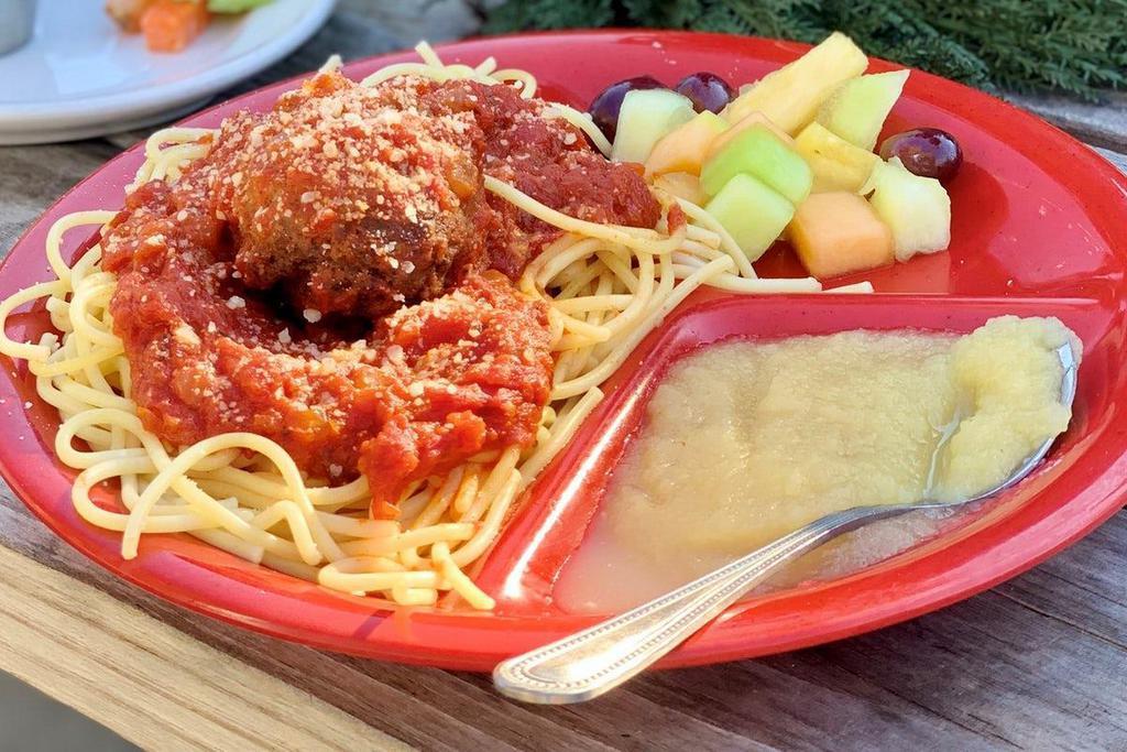 Kid'S Meatballs & Spaghetti · (Available til 11pm) Meatball, marinara over spaghetti.