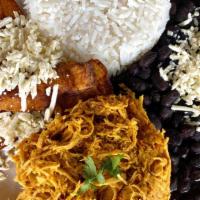 Pabellon Criollo De Pollo · Shredded chicken, white rice, black beans and fried plantains