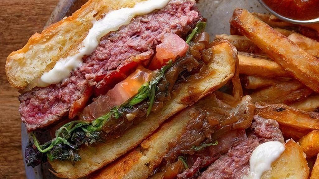 Pinch Burger · 8oz custom burger blend, swiss cheese, caramelized onions, lettuce, tomato, aioli, brioche bun & house-cut fries