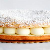 Tropezienne 6Ppl · Brioche filled with Vanilla cream and sprinkled with granulated sugar