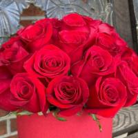 Roses In A Hat Box · Roses in a hat box. 
 
Please always check the substitution policy before placing an order.
...