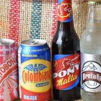 Soda Americanas Y Colombianas · coke, sprite, diet coke, kola, manzana, colombiana, pina, naranja, bretana.
American and col...