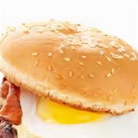Egg Burger · 1 Meat, 2 egg, , cheese. , tomato , ,  sauce