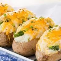 Broccoli Cheddar Potato · Vegetarian. Fresh-cut broccoli with melted cheddar cheese. Served with a buttered roll.