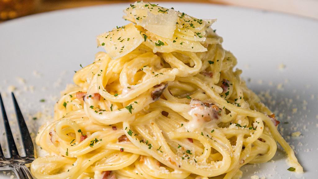 Carbonara Spaghetti · ALFREDO SAUCE, BACON AND PARMESAN