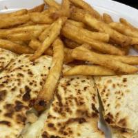 Quesadilla De Pollo · Chicken Quesadilla with your choice of salad or french
fries and sour cream