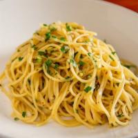 Spaghetti Aglio E Olio 'Al Pacino · E.V.O.O. red pepper, garlic.