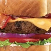 Flavure Burger · Beef burger patty, bacon, cheese, tomato, pickle, onions and special sauce