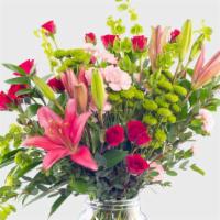  Forever Grateful Lilies Bouquet · Bouquet composed of flowers native to Colombia to express gratitude, to that special person....