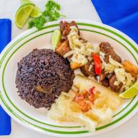 Masas De Puerco Fritas A La Cubana · Lean cube cut pork house seasoned and deep fried