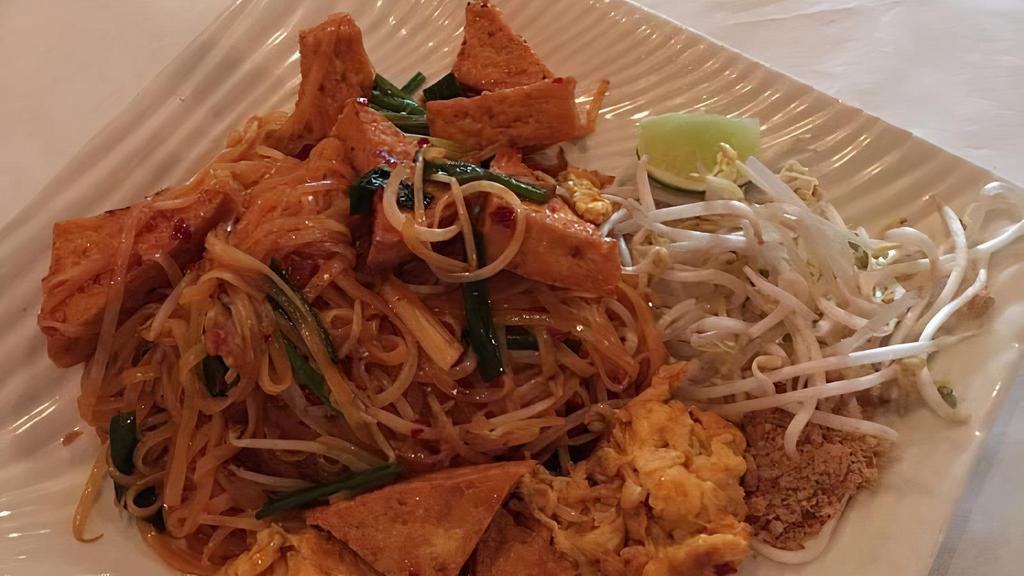 Pad Thai Noodles · Traditional stir-fry thin rice noodles with bean sprout, onion, and egg.