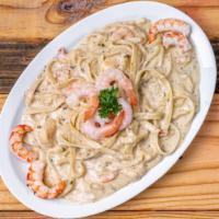 Shrimp Alfredo Pasta · alfredo pasta with garlic shrimp with bread garlic