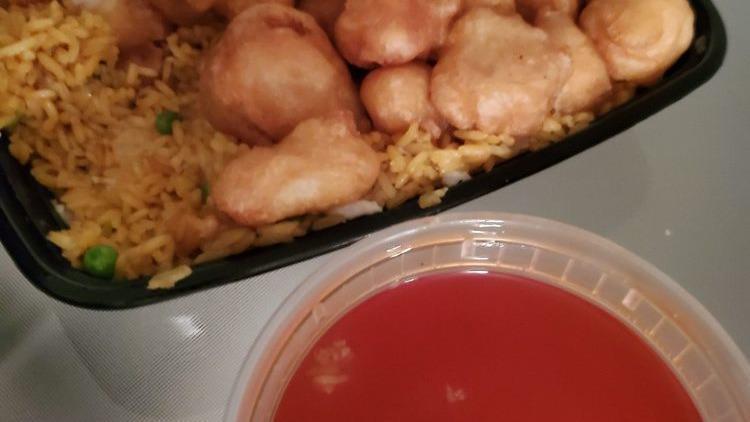 ( D) Sweet & Sour Chicken (Sauce On The Side) · Served with pork fried rice pork egg roll and choice of soup.