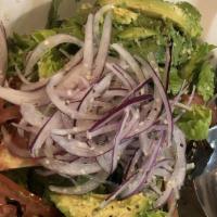 Ensalada De Aguacate · Vegan. Avocado, spring mix, lettuce, tomatoes, sliced red onions, sliced cucumbers, hemp see...