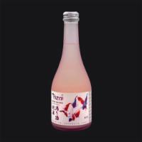 Tozai Snow Maiden - 300 Ml Bottle · flavors of honeydew melon, raw pumpkin, and radish. creamy texture and full body.