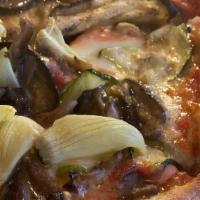 Vegetariana	 · Mushrooms, Eggplant, Artichoke,Zucchini,Olives
