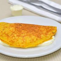 Cachapa Con Queso Fresco Blanco Derretido · Sweet corn pancakes with paisa cheese or guayanes cheese.