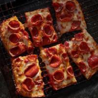 Gluten-Free - Small · 70 cal. 6 pcs. While we take meticulous care to please gluten-free Jet’s® lovers, this pizza...