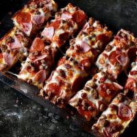 All Meaty Pizza - Small Pizza (6-Slice) Thin Crust · Pizza sauce, premium mozzarella, pepperoni, ham, bacon, Italian sausage and hamburger.