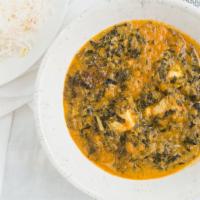 Saag Paneer (Spinach And Cheese) · 