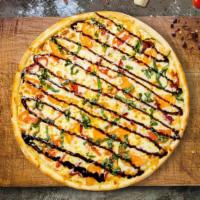 Queen'S Pizza · Spinach, Tomatoes, Ricotta Cheese, Mozzarella Cheese , Pizza Sauce