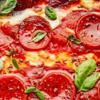 Pepperoni · Pepperoni, Tomato sauce, mozzarella cheese and basil.