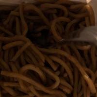 Plain Lo Mein · Soft spaghetti noodles