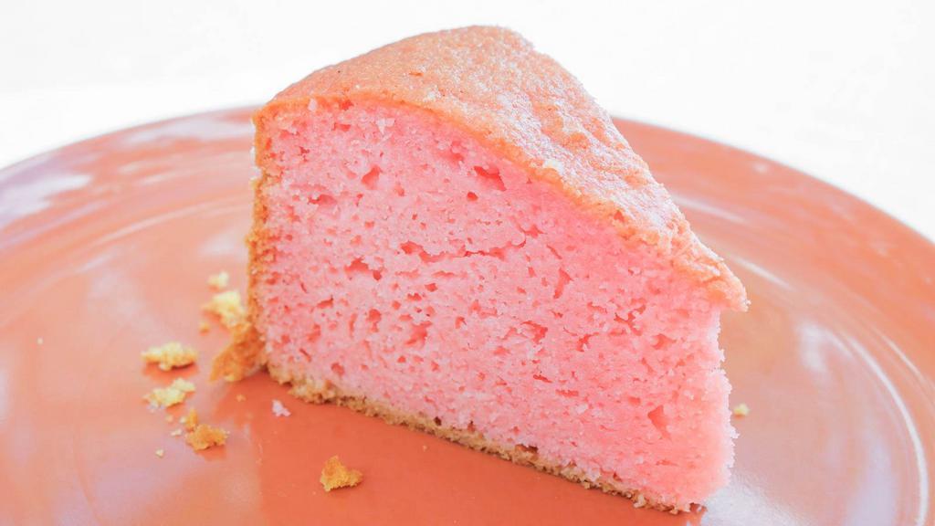 Strawberry Cake · 