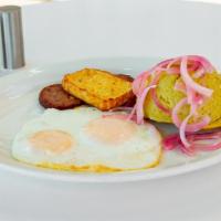 Mangú Breakfast · Eggs, Salami, Fried Cheese / Huevos, Salami, Queso Frito.