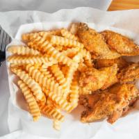 Single Order (10 Pc) · 10 wings in your choice of sauce with a side of fries or celery and ranch or blue cheese.. (...