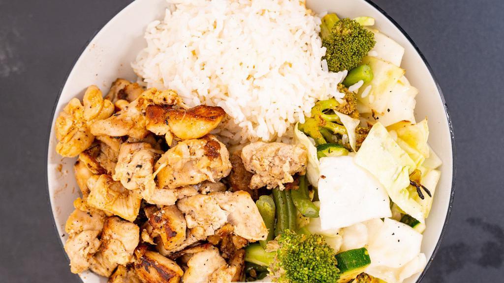 Chicken Teriyaki Rice Box · Chicken & Assorted Vegetable with Teriyaki Sauce.
Serve with White Rice