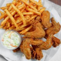 (6Pc) Wing Ding Dinner · comes with fries,coleslaw and a drink
